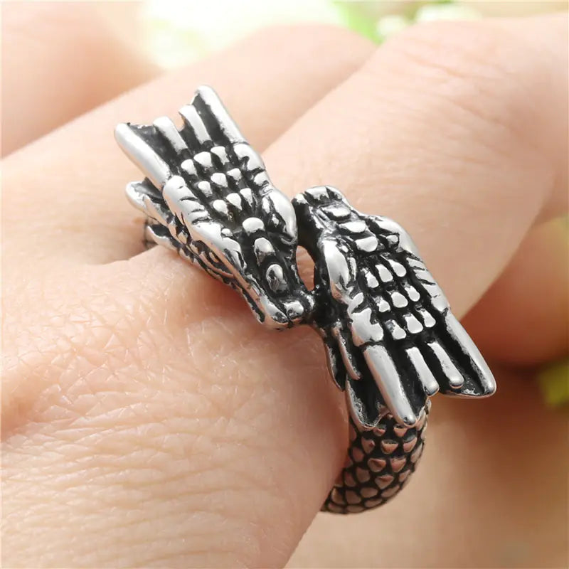 Titanium Steel Retro Chinese Dragon Ring – Emis Dropship